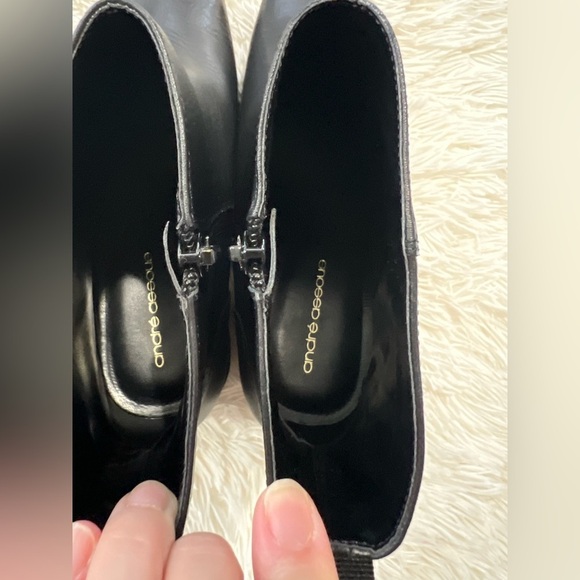 New Andre Assous Milla black leather Square Toe Bootie - size 11 - NWOT - Picture 3 of 8